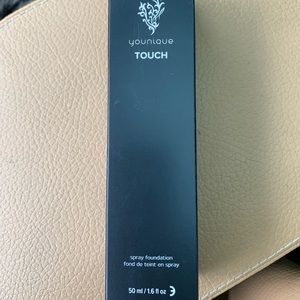 Younique Spray Foundation